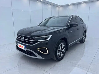 2022 Volkswagen Tayron I, чёрный, 1700000 рублей, вид 1