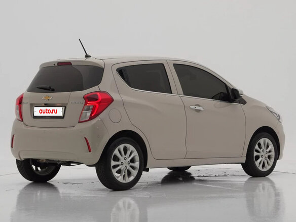 2021 Chevrolet Spark IV Рестайлинг, бежевый, 840017 рублей - вид 4