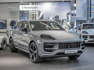 2026 Porsche Cayenne III Рестайлинг, серый, 20950000 рублей, вид 2