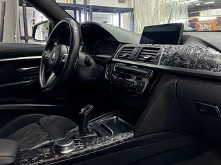2017 BMW 3 серии 320d VI (F3x) Рестайлинг, чёрный, 2030000 рублей, вид 4
