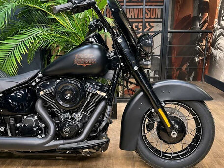 2026 Harley-Davidson Heritage Classic, чёрный, 3250000 рублей, вид 2