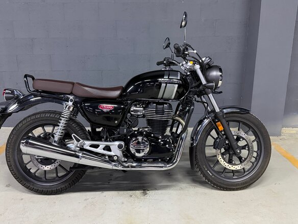2023 Honda CB 350, чёрный, 490000 рублей - вид 6