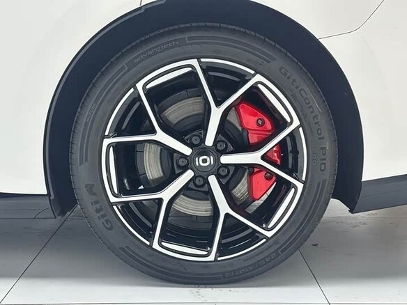 2026 Changan Qiyuan A06 51.48 kWh, серебристый, 2655003 рублей - вид 23