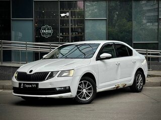 2019 Skoda Octavia III (A7) Рестайлинг, белый, 725000 рублей, вид 3