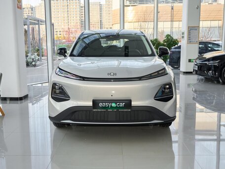 2026 Changan Qiyuan Q05 51.9 kWh II, серебристый, 2320000 рублей, вид 1