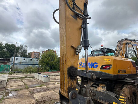 2023 XCMG XE150W, жёлтый, 6500000 рублей, вид 2