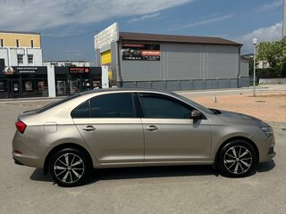 2022 Skoda Rapid II, коричневый, 1815000 рублей, вид 3