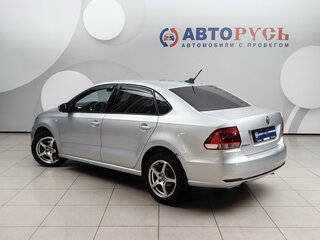 2017 Volkswagen Polo V Рестайлинг, серебристый, 1137000 рублей, вид 2