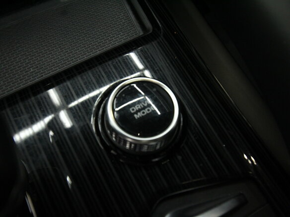 2024 Geely Monjaro I, чёрный, 3000000 рублей - вид 27
