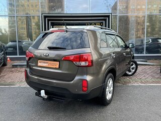 2017 Kia Sorento II Рестайлинг, бежевый, 1699000 рублей, вид 5