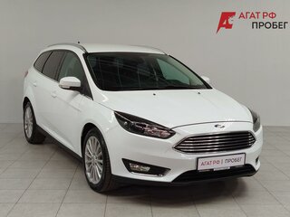 2017 Ford Focus III Рестайлинг, белый, 1300000 рублей, вид 3