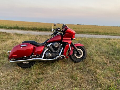 2010 Kawasaki VN1700 Vulcan, красный, 610000 рублей, вид 5