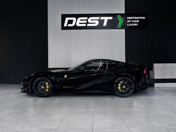 2019 Ferrari 812 Superfast, чёрный, 35000000 рублей - вид 7