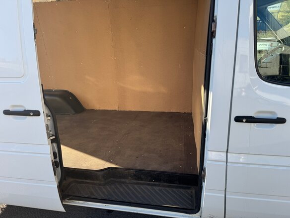 2015 Mercedes-Benz Sprinter Classic, белый, 1590000 рублей - вид 15