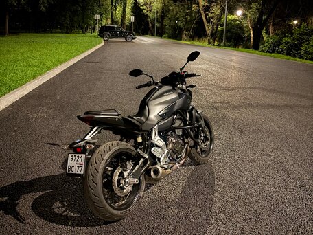 2015 Yamaha MT-07 (FZ-07), чёрный, 680000 рублей, вид 4