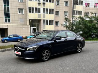 2018 Mercedes-Benz CLA 200 I (C117, X117) Рестайлинг, синий, 1650000 рублей, вид 1
