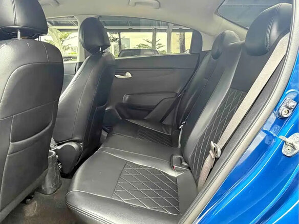 2017 Kia K2, синий, 950000 рублей - вид 15