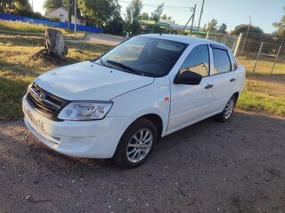 2015 Lada (ВАЗ) Granta I, белый, 165000 рублей, вид 1