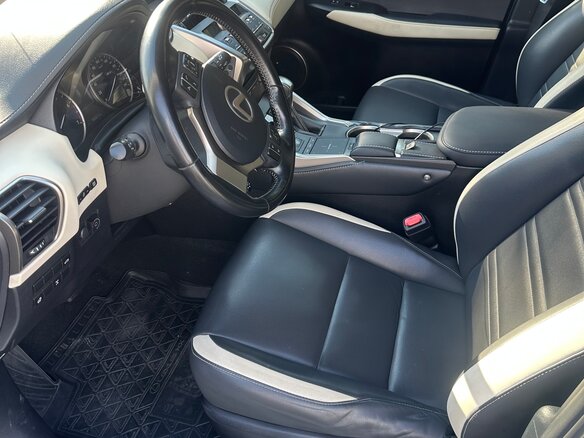 2019 Lexus NX 200 I Рестайлинг, белый, 2790000 рублей - вид 7