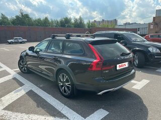 2019 Volvo V90 Cross Country I, коричневый, 4600000 рублей, вид 4