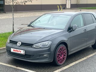 2016 Volkswagen Golf VII, серый, 1350000 рублей, вид 2