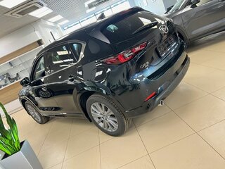 2025 Mazda CX-5 II Рестайлинг, чёрный, 5350000 рублей, вид 4