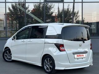 2012 Honda Freed I Рестайлинг, белый, 979000 рублей, вид 5
