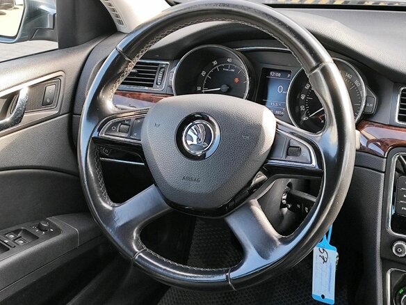 2014 Skoda Superb DSG II Рестайлинг, серый, 1089000 рублей - вид 11