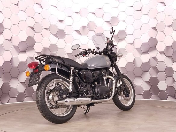 2023 Kawasaki W 800, серый, 769000 рублей - вид 6