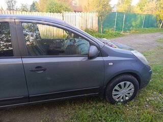 2008 Nissan Note I, серый, 400000 рублей, вид 4