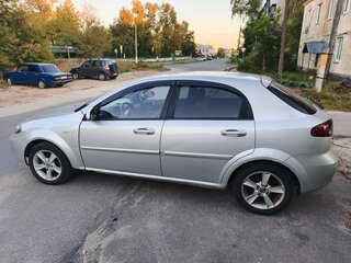2004 Chevrolet Lacetti I, серебристый, 300000 рублей, вид 4