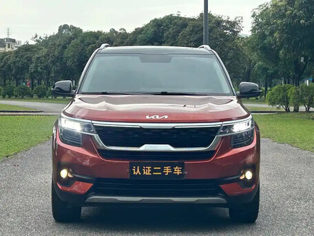 2022 Kia KX3, красный, 1380000 рублей, вид 3