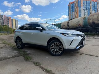 2020 Toyota Venza II, белый, 3900000 рублей, вид 4