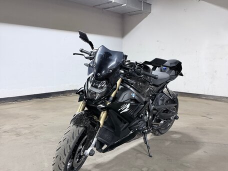 2023 BMW S 1000 R, чёрный, 1700000 рублей, вид 2