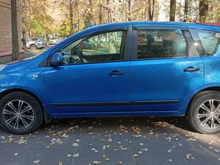 2008 Nissan Note I, синий, 580000 рублей, вид 3