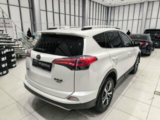 2016 Toyota RAV4 IV (XA40) Рестайлинг, белый, 2150000 рублей, вид 5