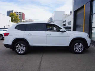 2018 Volkswagen Teramont I, белый, 2580000 рублей, вид 4