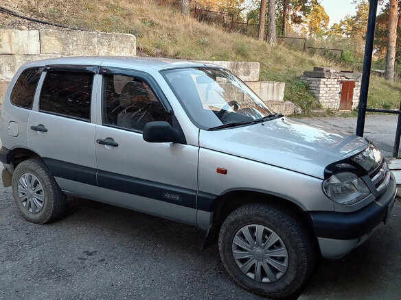 2005 Chevrolet Niva I, серебристый - вид 6