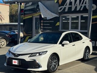 2022 Toyota Camry VIII (XV70) Рестайлинг, белый, 3650000 рублей, вид 2