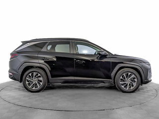2023 Hyundai Tucson IV, чёрный, 4000000 рублей, вид 4