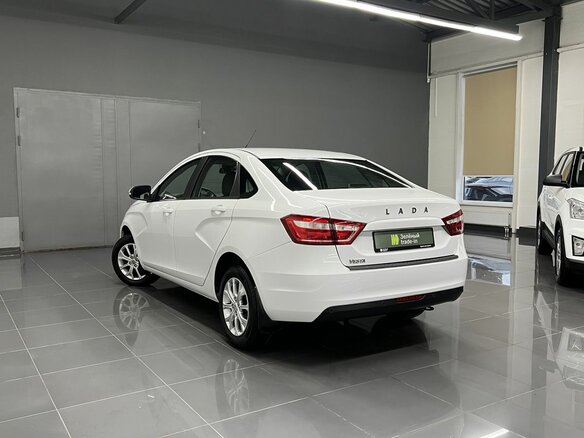 2021 Lada (ВАЗ) Vesta I, белый - вид 5
