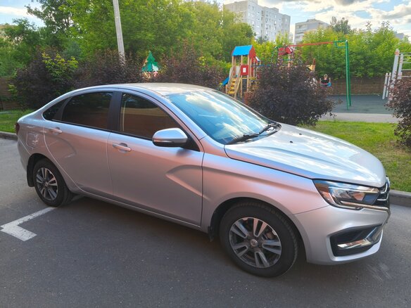 2024 Lada (ВАЗ) Vesta I Рестайлинг (NG), серый - вид 3