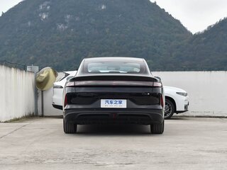 2026 Changan Qiyuan A06 51.48 kWh, белый, 2285003 рублей, вид 3