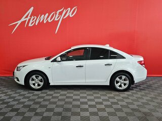 2012 Chevrolet Cruze I, белый, 575000 рублей, вид 2