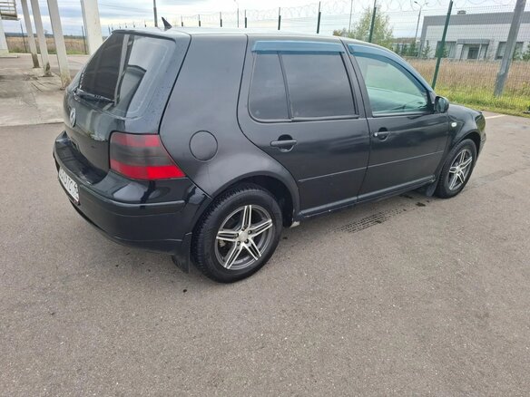 2000 Volkswagen Golf IV, чёрный - вид 3