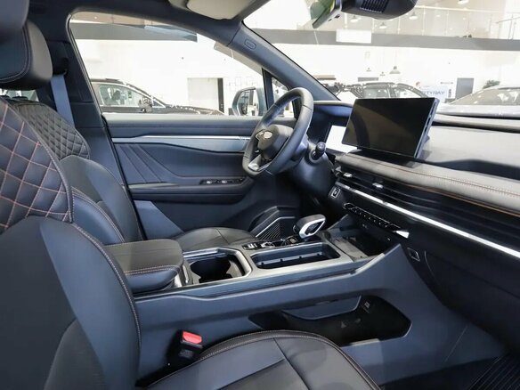 2026 Geely Okavango I Рестайлинг, серый, 4086000 рублей - вид 22
