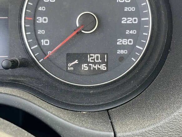 2010 Audi A3 II (8P) Рестайлинг 2, белый, 830000 рублей - вид 6