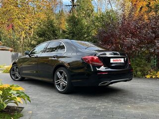 2018 Mercedes-Benz E-Класс 220 d V (W213, S213, C238), чёрный, 2400000 рублей, вид 5