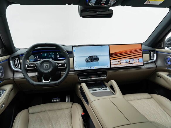 2026 Zeekr 8X 70 kWh, серый, 11185000 рублей - вид 4