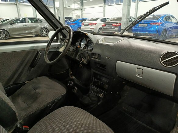 2004 Lada (ВАЗ) 1111 Ока КамАЗ, серебристый, 100000 рублей - вид 10